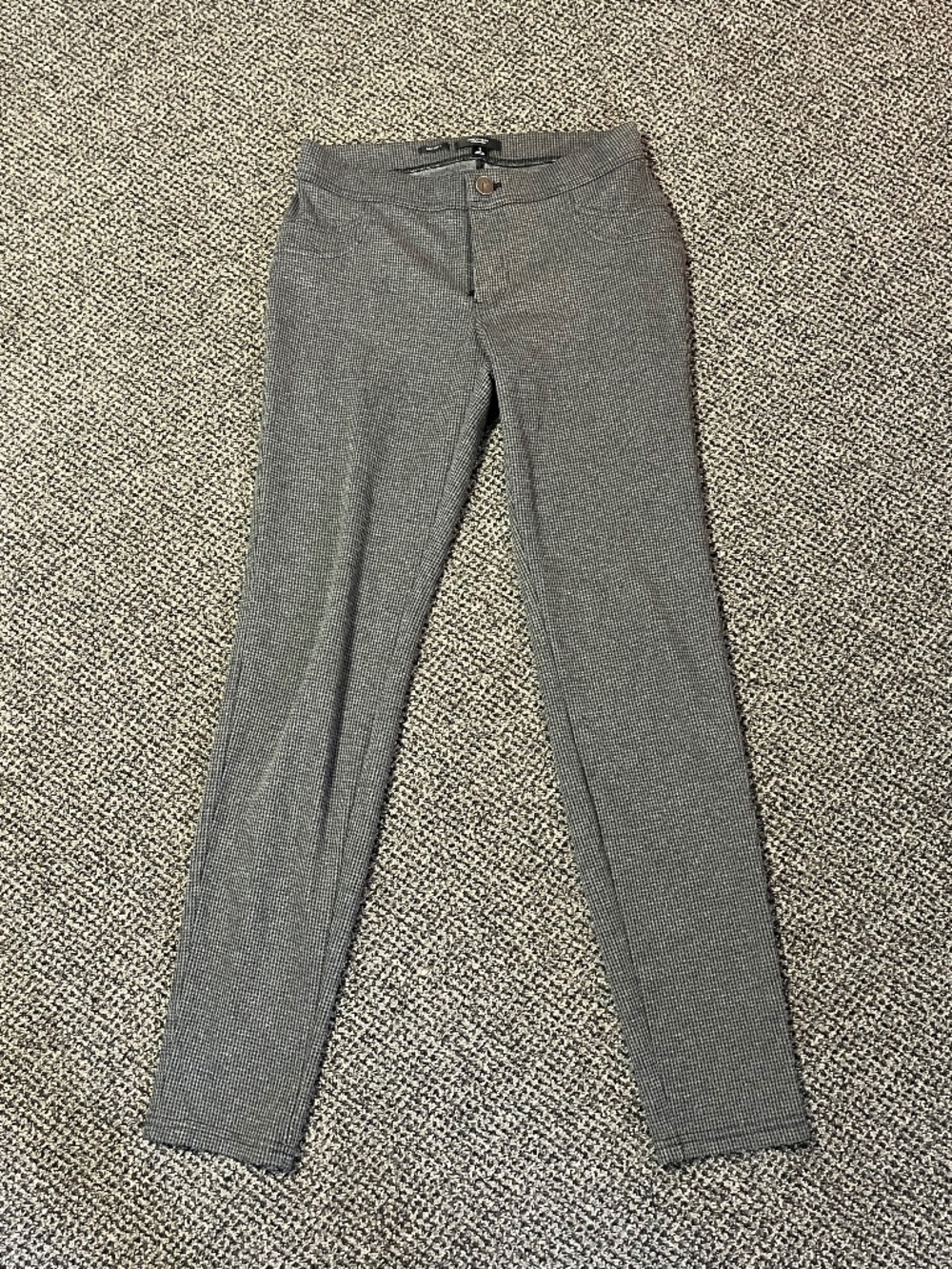 Women's Simply Vera Verawang Gray Plaid Dress Pants Casual Business Small Skinny